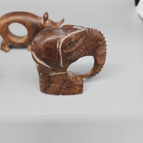X4 African Wooden Napkin Ring Holders Animals Elephant Fish Rhino Hippo 3" - Picture 3 of 8